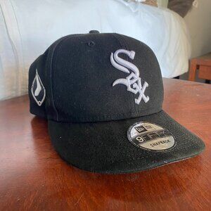 Chicago White Sox New Era Black Snapback with side logo alternate